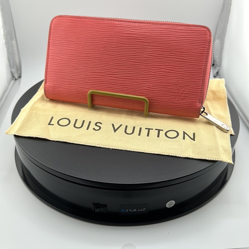 AUTHENTIC LOUIS VUITTON M60663 Epi Pink Zippy Around Wallet - Picture 13 of 15